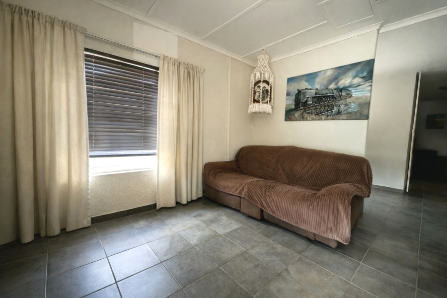 3 Bedroom Property for Sale in Protea Park North West